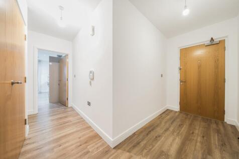 1383801-1-691de87...