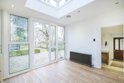Westcombe-Park-Ro...