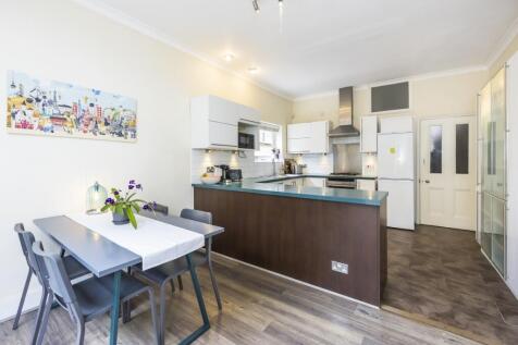 Glenluce Road  -030