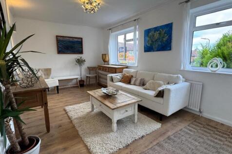 WhatsApp Image 2025-10-27 at 15.04.15_c060d84c.jpg