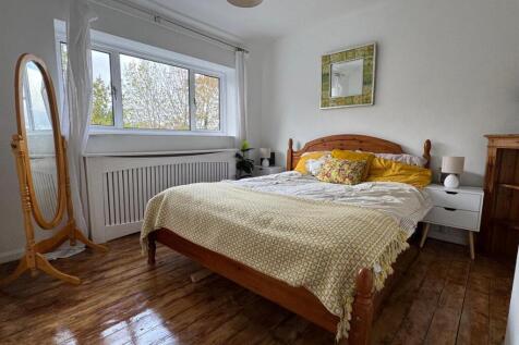 WhatsApp Image 2025-10-27 at 15.04.17_649f008d.jpg