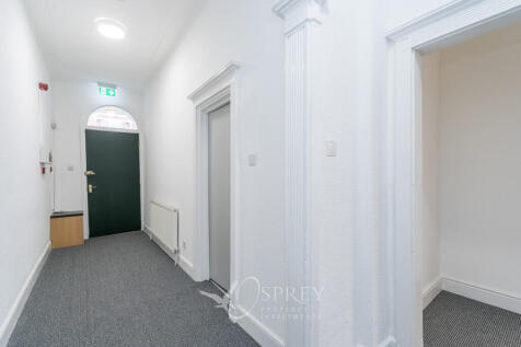 55BevRdHall_02
