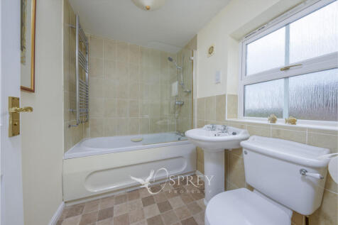 En-suite to Bedro...