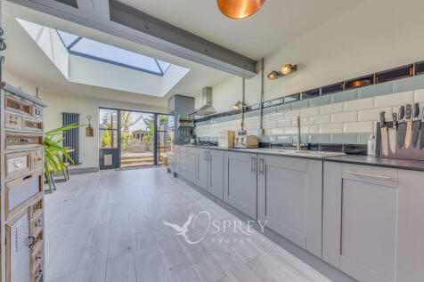 Kitchen/Dining Ro...