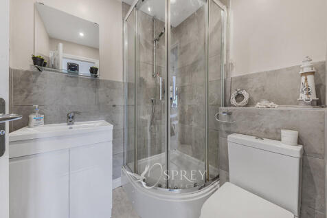 Ensuite Bedroom T...