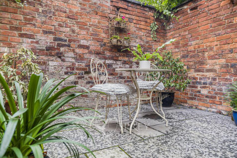Rear Courtyard