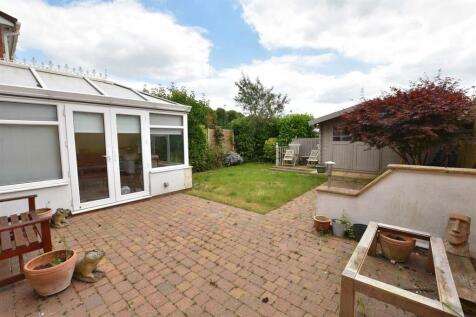 Rear Garden i.jpg
