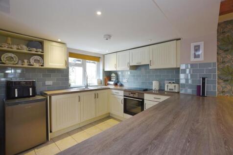 Open Plan Kitchen Living Space