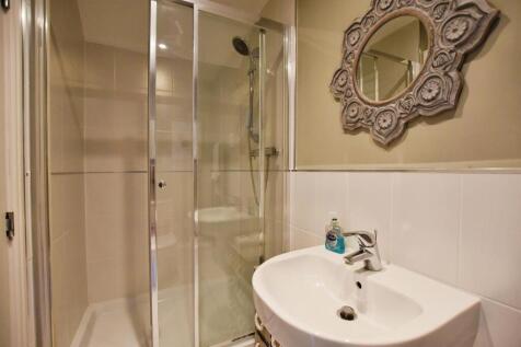 Bedroom Two Ensuite
