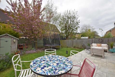 Rear Garden i.jpg