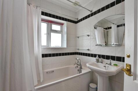 Family Bathromm