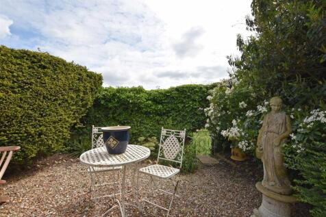 Garden i.jpg
