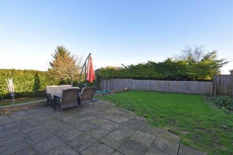 Rear Garden i.jpg