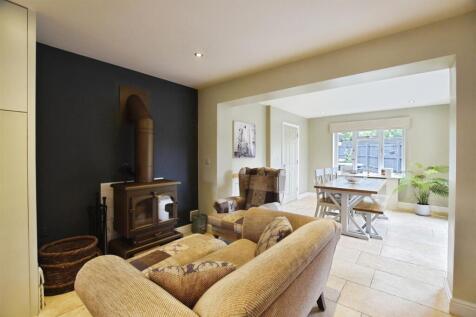 Kitchen Family Room
