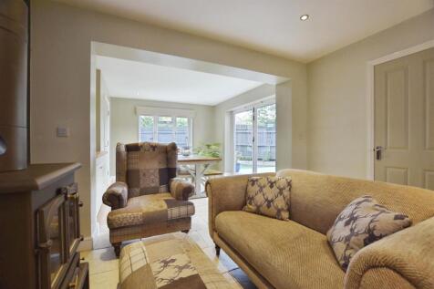 Kitchen Family Room