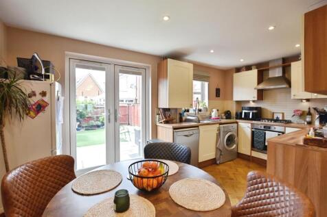 Open Plan Kitchen Living Space