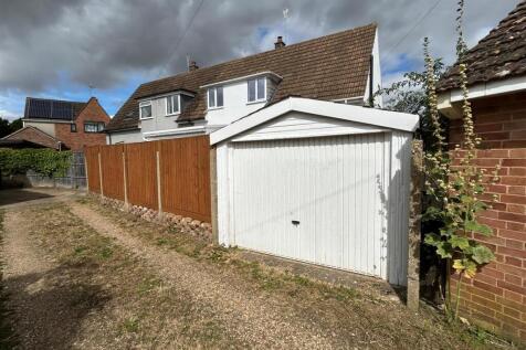 17 Waverley Garage.jpg