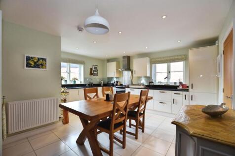 Kitchen/Family Room