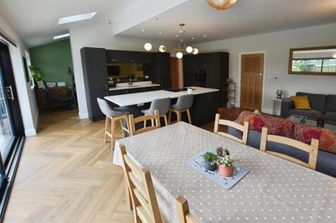 Open Kitchen/Family Room