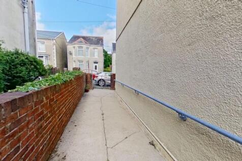 Property Image 38