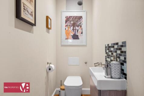 Ground floor WC