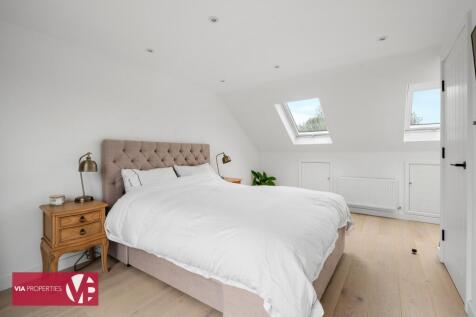 Master bedroom suite top floor
