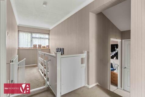 1st floor landing