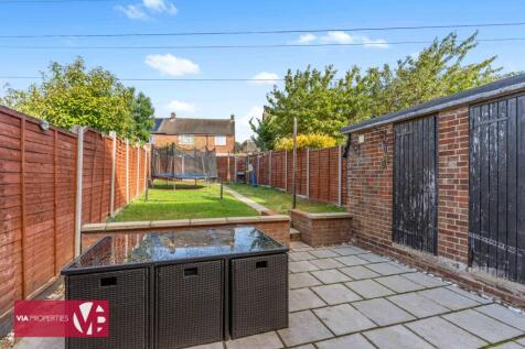 96 Winterscroft Road Hoddesdon EN11 8RJ
