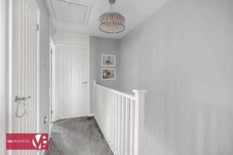 70 Davison Drive Cheshunt Waltham Cross EN8 0SX via properties e