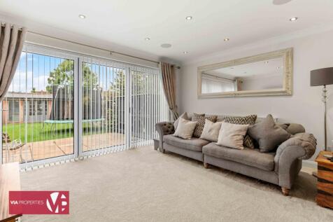 36 Palmers Grove Nazeing Waltham Abbey EN9 2QF via properties es