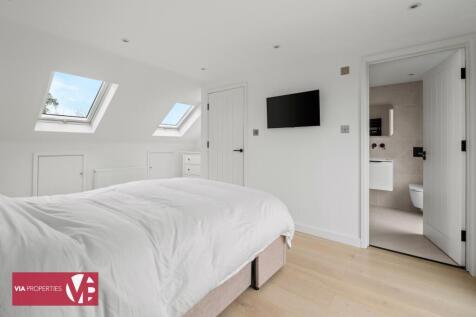 Master bedroom suite top floor