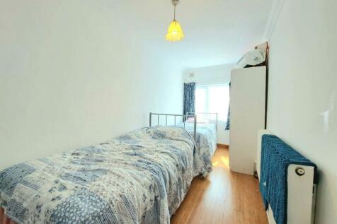 bedroom3.jpeg