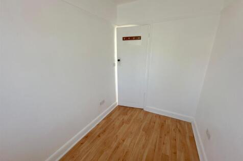 3aa620fe-ffca-4d95-b9a3-28839580d999.jpg