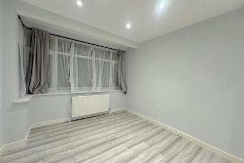 WhatsApp Image 2025-11-03 at 6.23.32 PM (1).jpeg