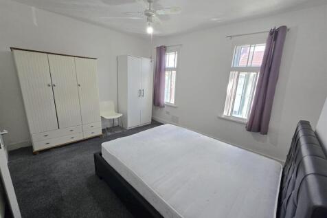 WhatsApp Image 2024-06-17 at 10.31.25 (1).jpeg