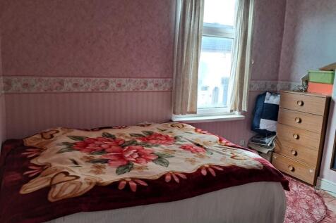 WhatsApp Image 2025-11-20 at 16.11.19_a7f5ed25.jpg