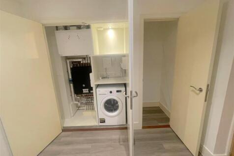 WhatsApp Image 2025-12-04 at 2.45.13 PM (2).jpeg