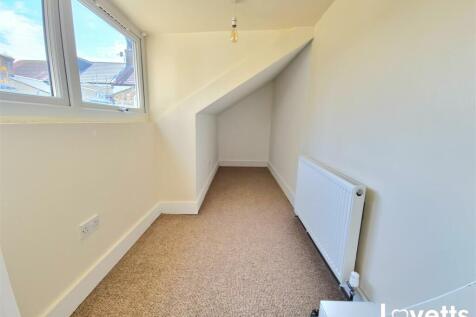 Flat 2