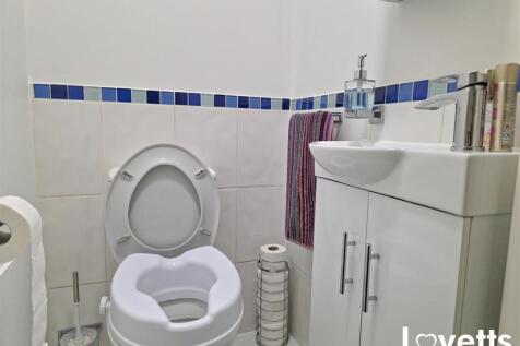 Separate WC