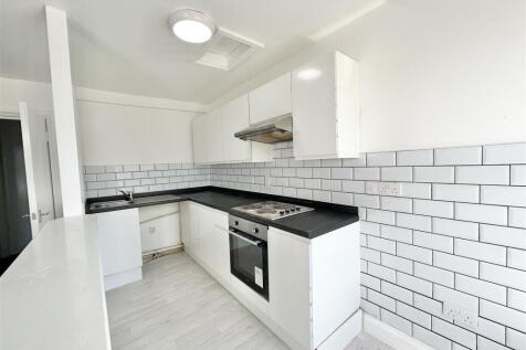 F4 Kitchen