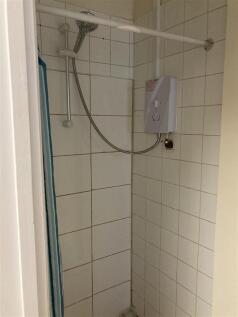 14 Wesbrook shower.JPG