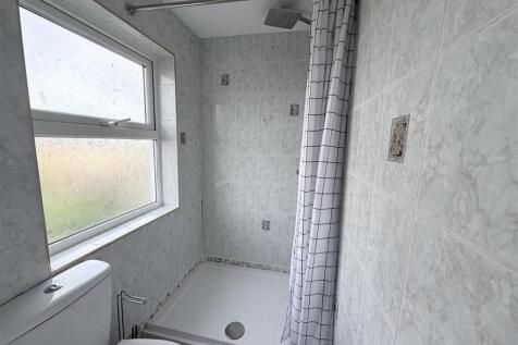 2nd Floor Bedroom 6 (£850)