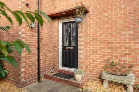 1373339-2-690a0ba...