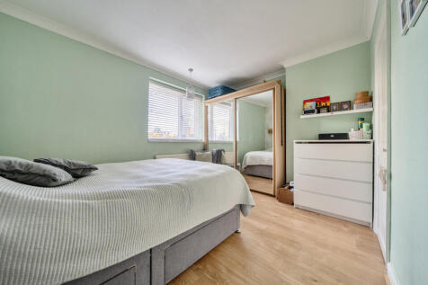 1373339-18-690a10...