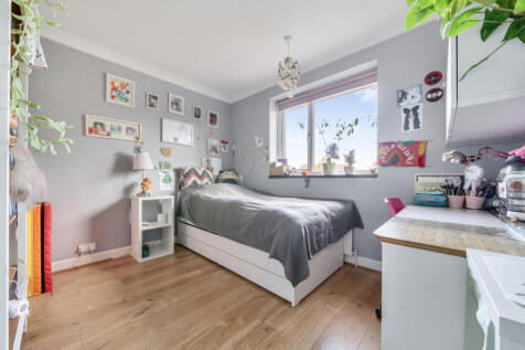 1373339-19-690a10...