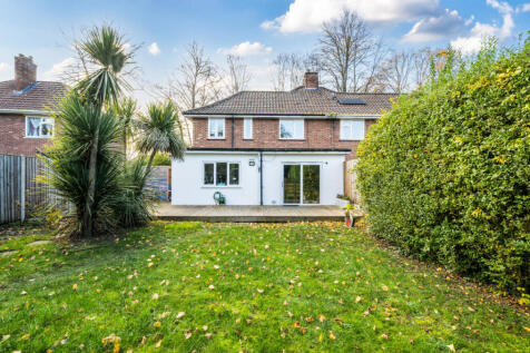 1373339-4-690a0bf...