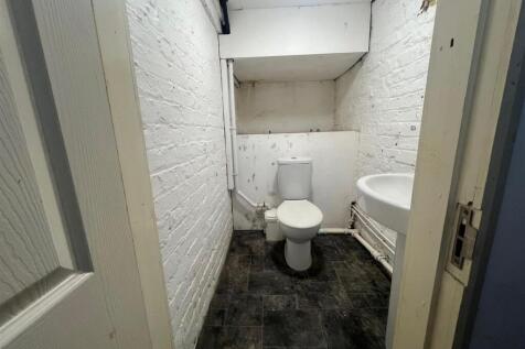 Penelope Cellar WC.jpg