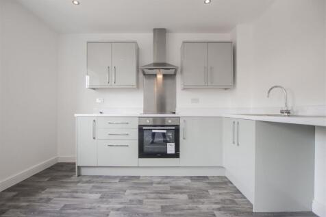 Apt 31 kitchen1.jpg