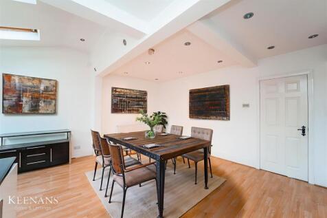 DSC03972 - Dining Room - Industrial - 0.jpg