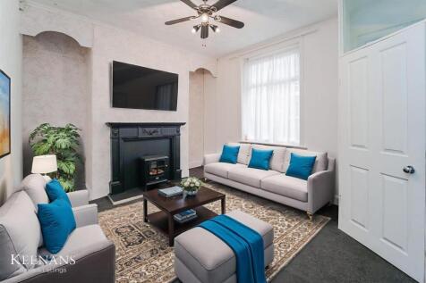 DSC00452 - Living Room - Standard - 0-2.jpg